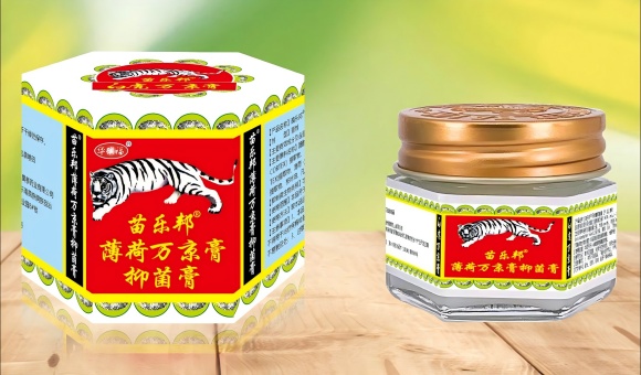 点击放大 苗乐邦薄荷万京膏抑菌膏 苗乐邦薄荷万京膏抑菌膏